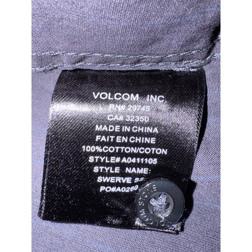 Volcom Mens XL Short Sleeve Button Down Shirt Pinstripe Grey Blue Skate Casual - Picture 9 of 10